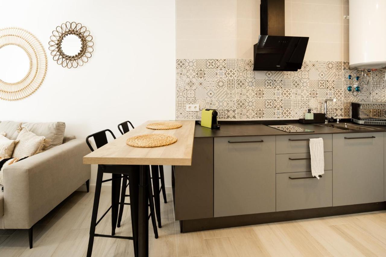 Apartamento Mucha Vida Little Apartments Cadiz Exterior photo