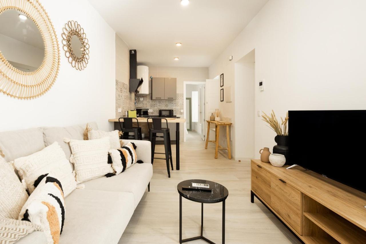 Apartamento Mucha Vida Little Apartments Cadiz Exterior photo